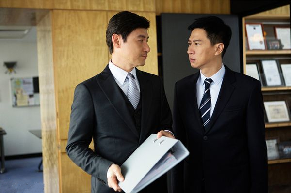 张学友张家辉是亲兄弟,临时同居,媒体新闻
